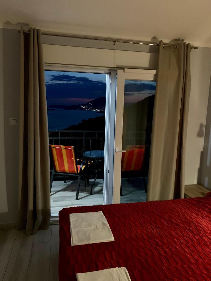 Apartments Mm Sveti Stefan Exterior photo