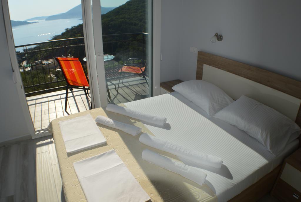 Apartments Mm Sveti Stefan Exterior photo